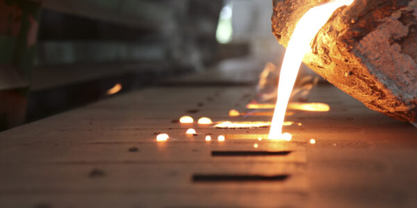 Iron molten metal pouring in sand mold