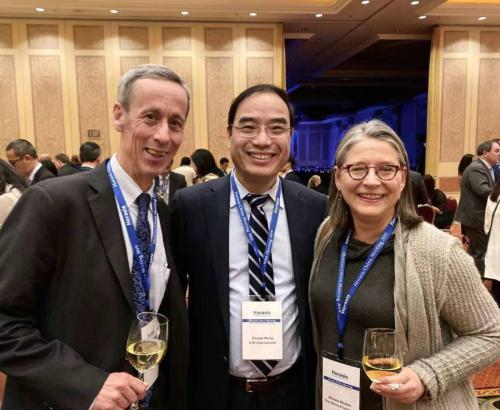 Mr. Craig Allen, US Ambassador and President of US China Business Council, Dr. George Wang, and Ms. Michelle Wutcher, Gray Rhino Theory author, together at the Horasis China Forum.